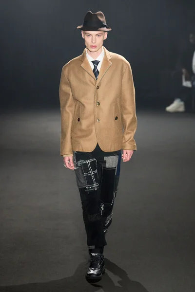 Look 31